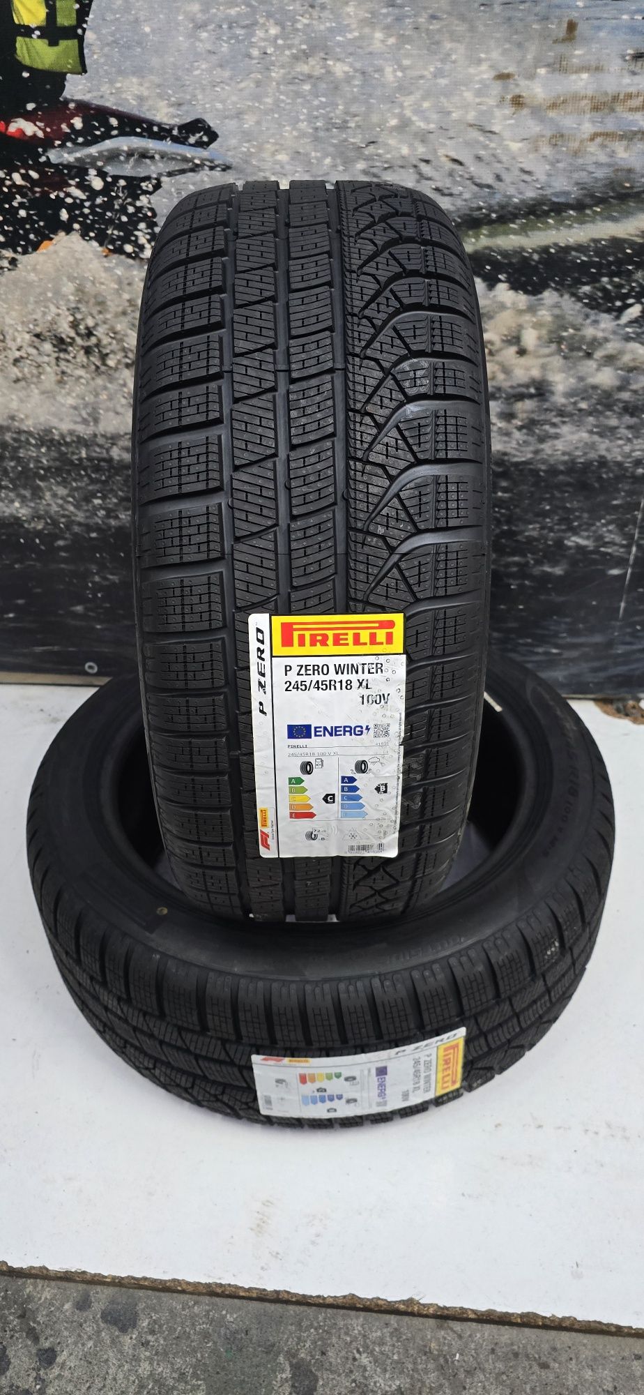 P23 2 x 245/45r18 Pirelli P Zero Winter 100V XL opony zimowe nowe
