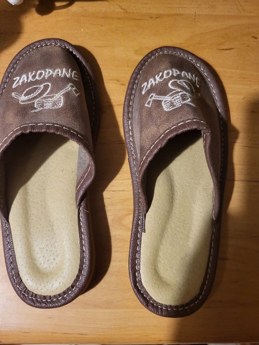 Kapcie skórzane dziecięce 18cm wkładka