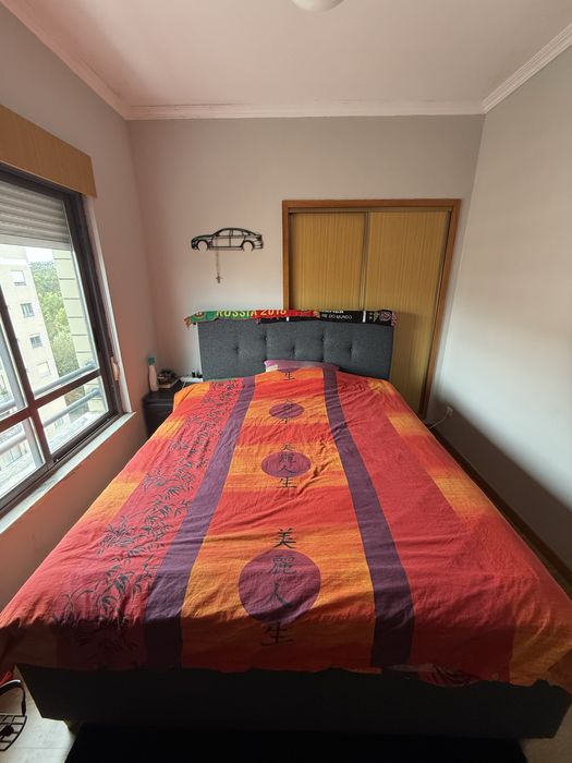 Vendo cama de casal