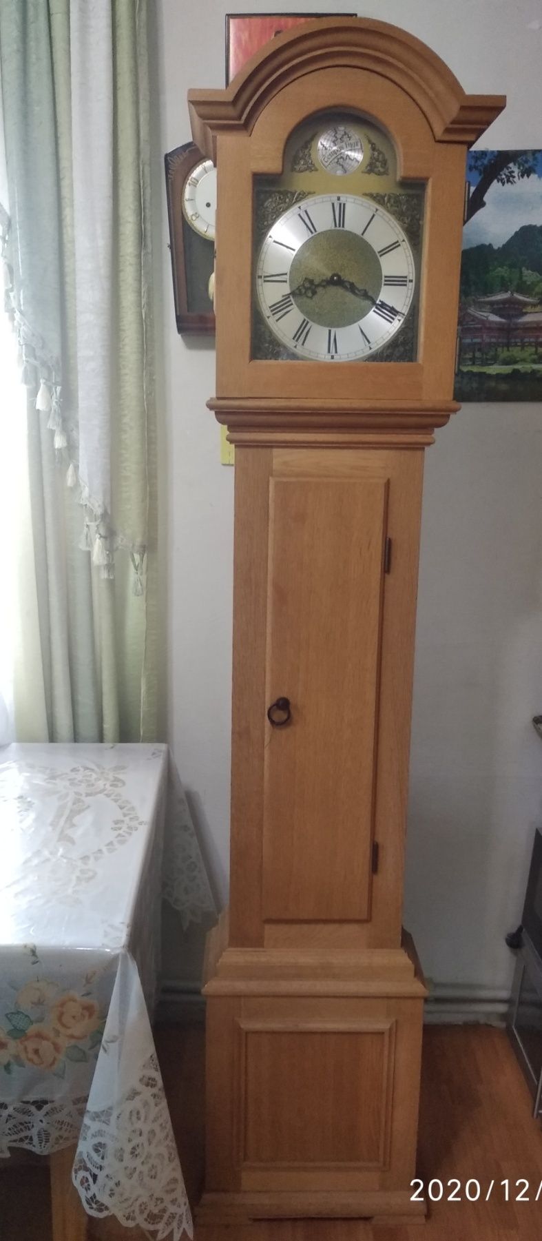 Часы напольные Tempus Fugit,  годинник