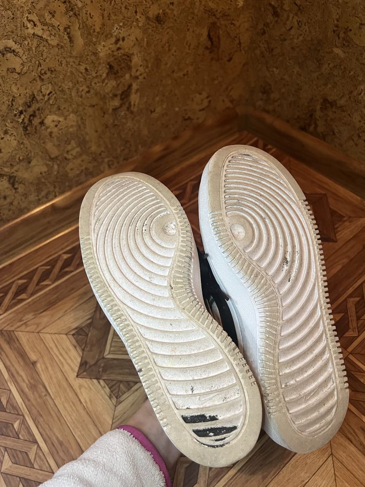 Кросівки nike