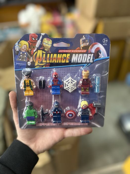 Набор фигурок Alliance Model — супергерои