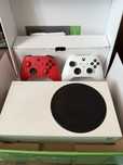 Xbox series S | 2 pady | 512Gb