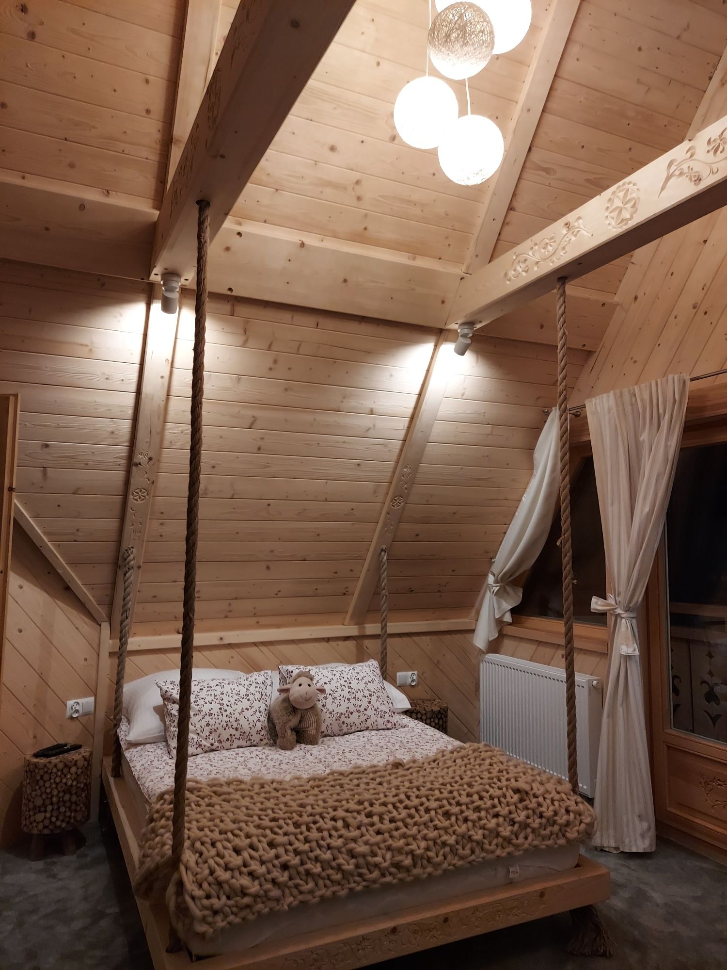 Luksusowy dom w Zakopanem. Jacuzzi,  sauna, kominek, do 12 osób