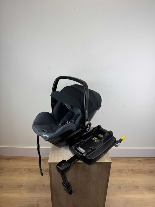 Fotelik samochodowy Maxi Cosi Marble z bazą