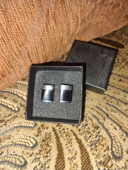 Spinki do mankietów koszuli czarno srebrne