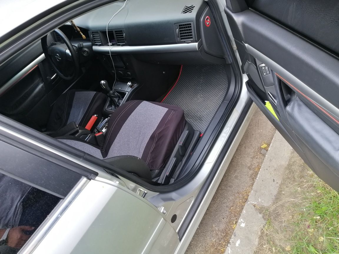 Opel vectra c в доброму станi