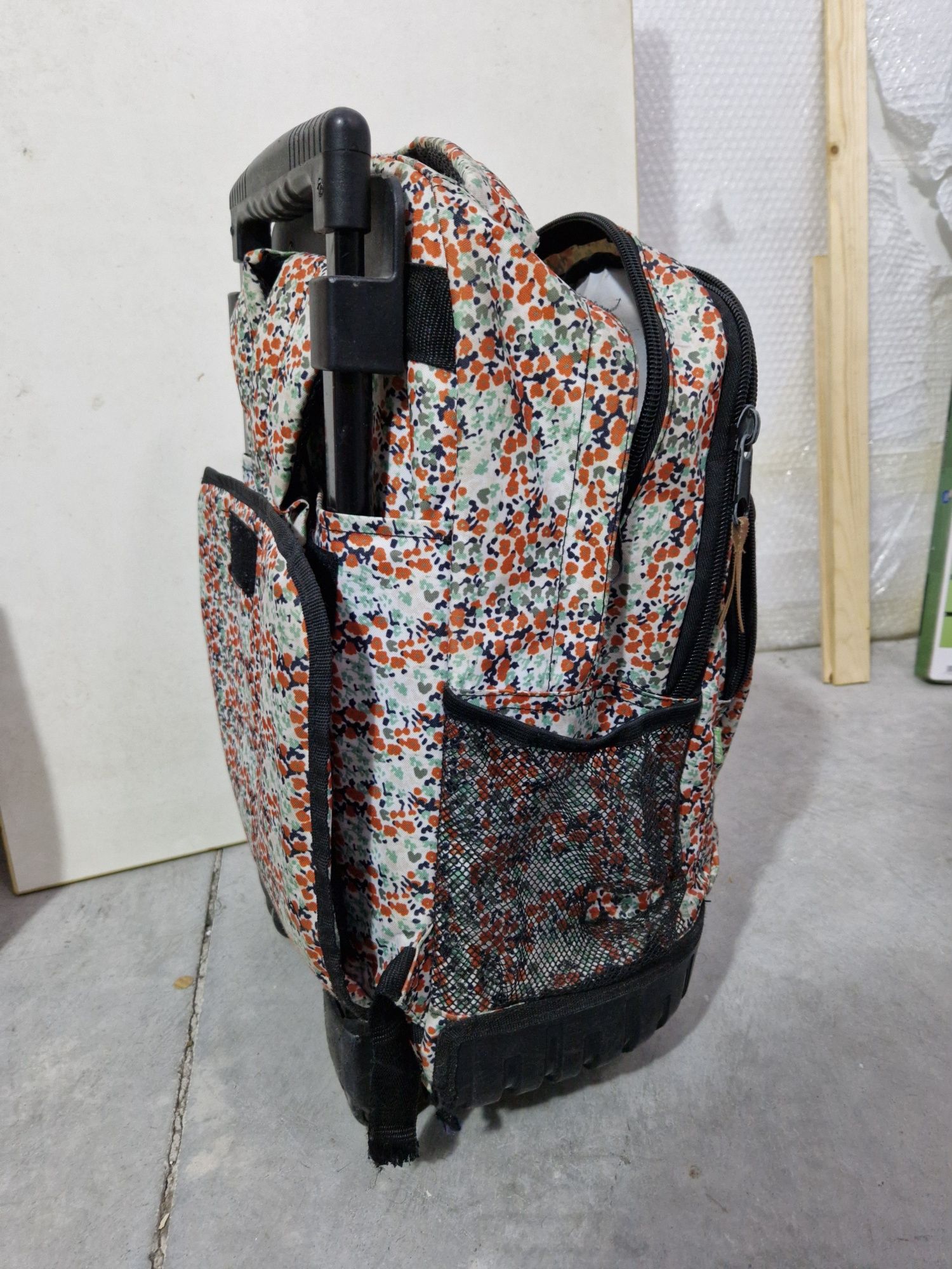 Mochila com rodinhas
