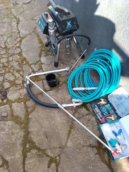 Продам  станцію( безвоздушка). 40000т. Торг.