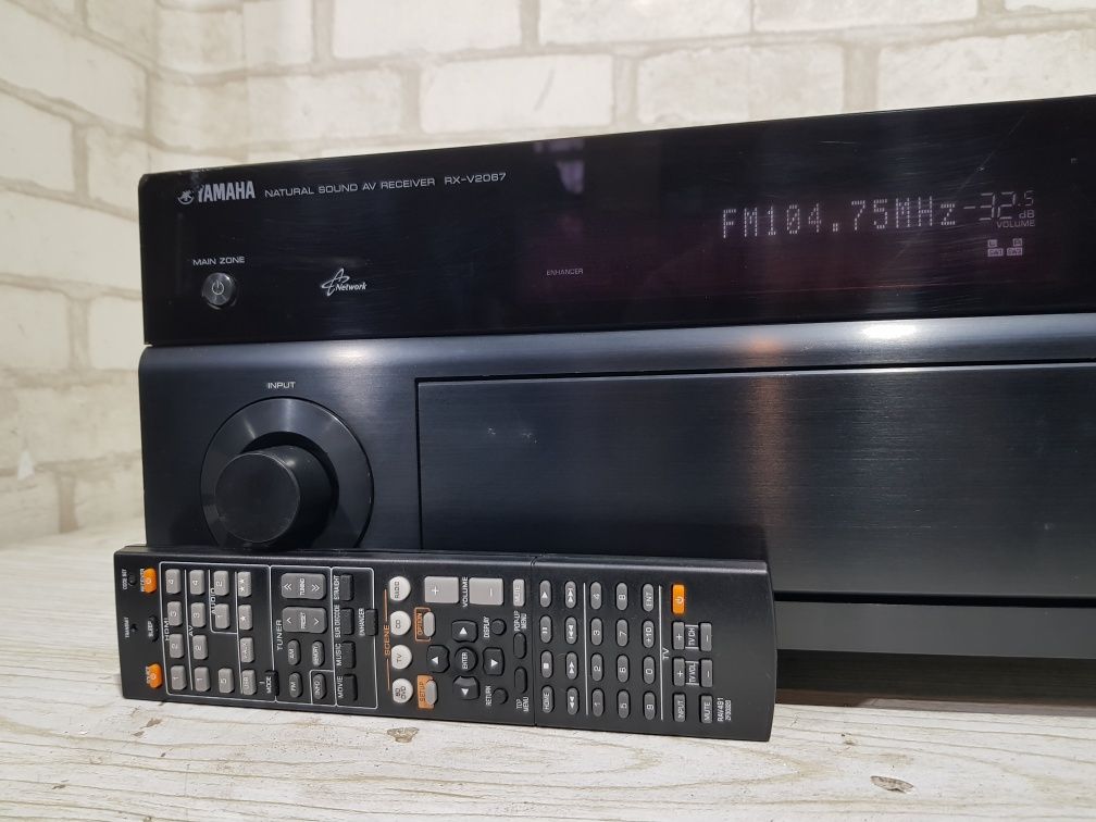 9.2 AV ресивер YAMAHA RX-V2067, 130 Вт на кан,HDMI, USB, LAN, б/у