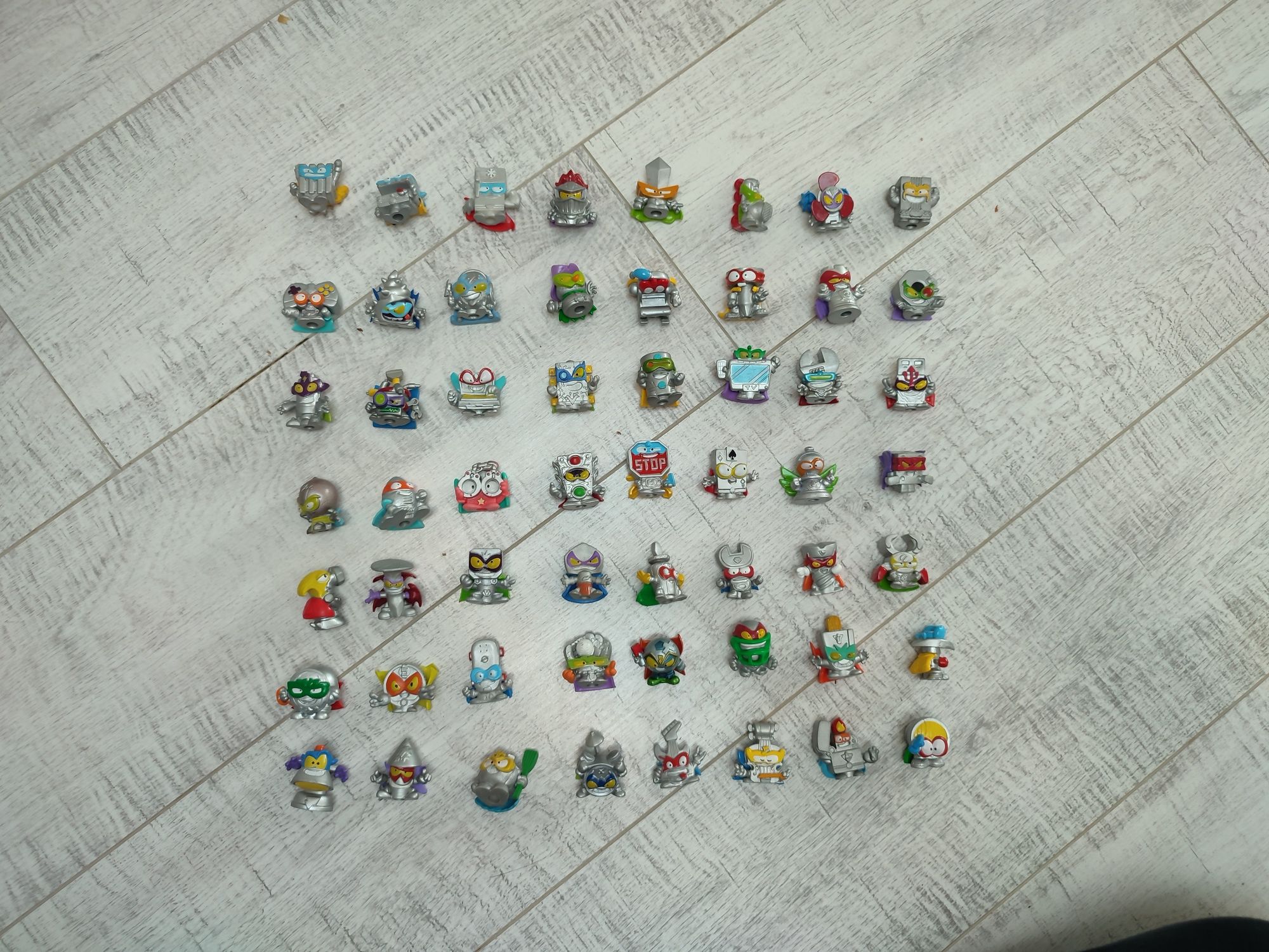 Ogromny zestaw srebrnych figurek super zings things ultra rare unikat