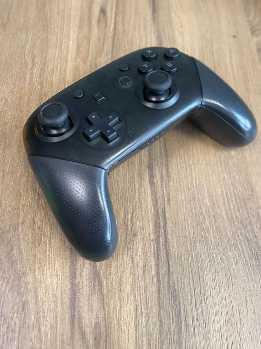 Геймпад Nintendo Switch Pro Controller, гарний стан, гарантія, магазин
