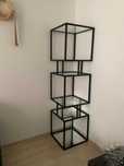 Regał metalowy loft z szybami