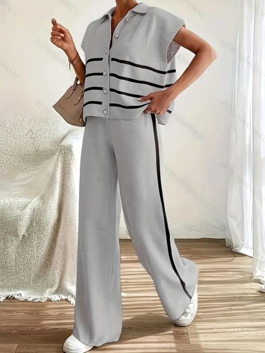 Dzianinowy komplet ze spodniami