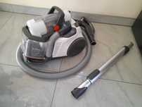 Odkurzacz bezworkowy Electrolux EUF86IW