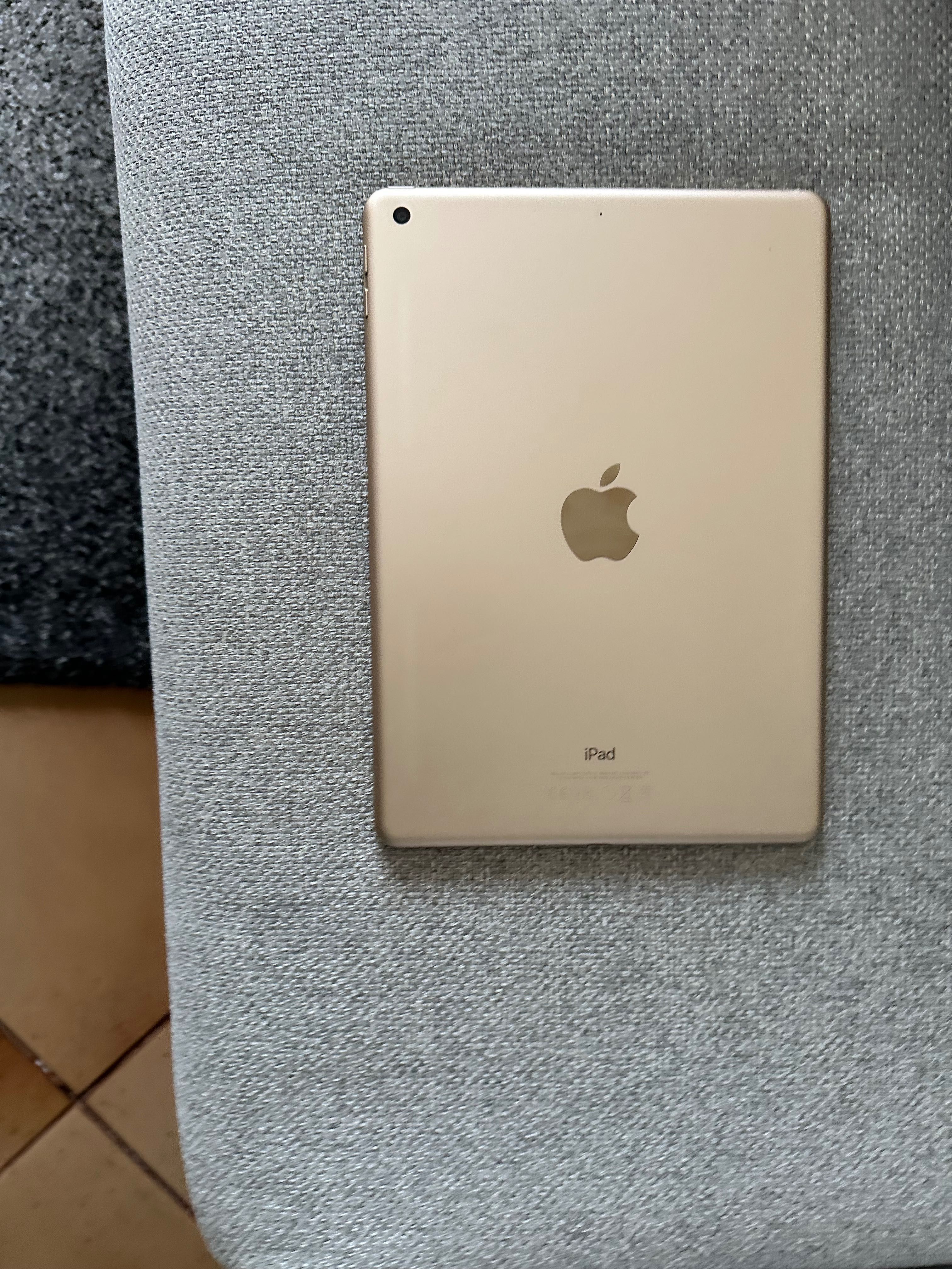 iPad 9.7 (2017) 5ª geração - Dourado