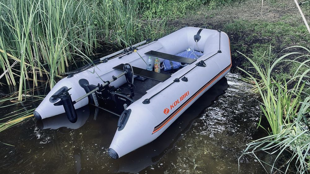 Ponton Kolibri 330 z silnikiem i akumulatorem