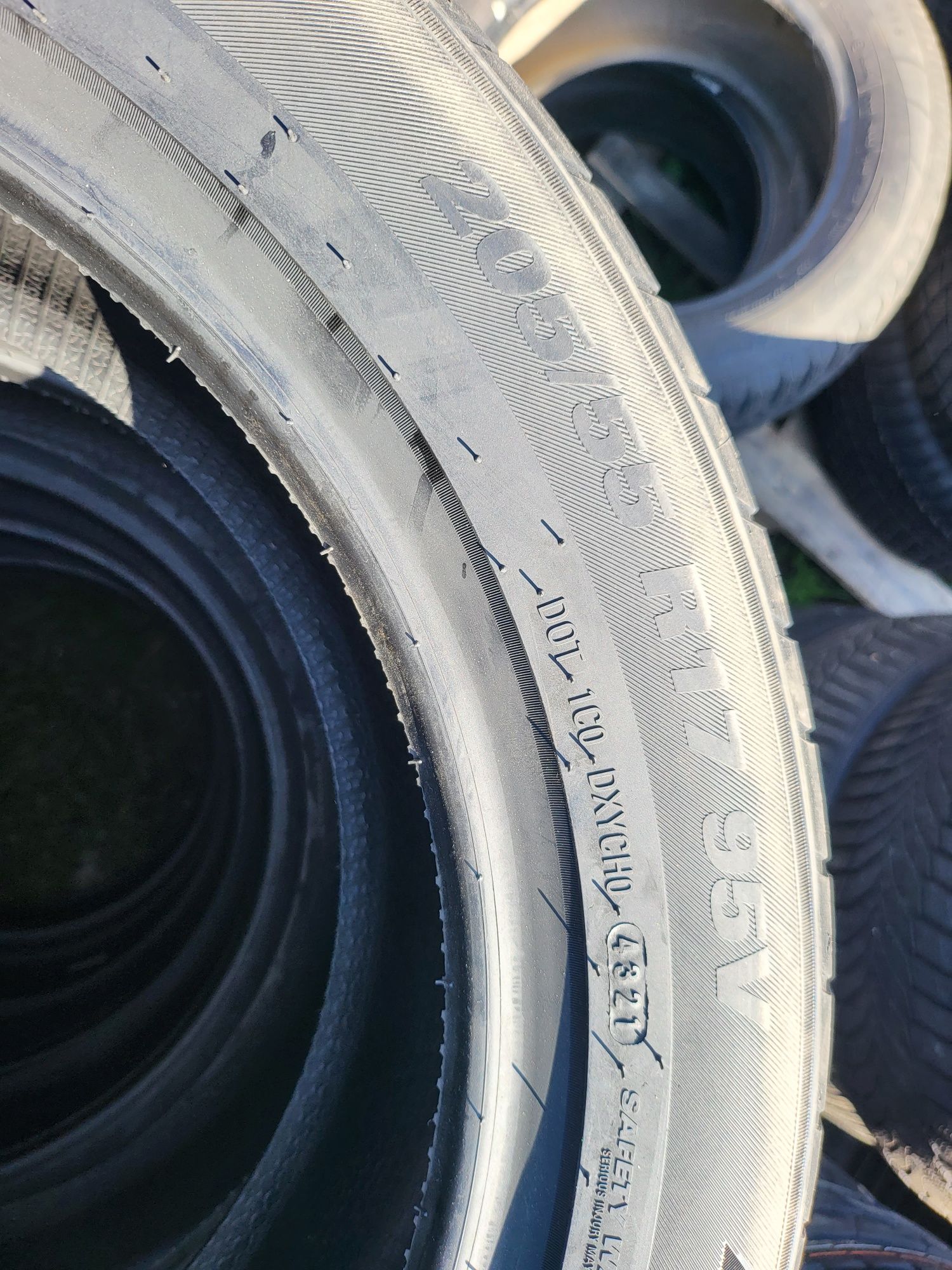 Nowe opony letnie 205/55/17 95V XL Kumho Ecsta, 2021 rok