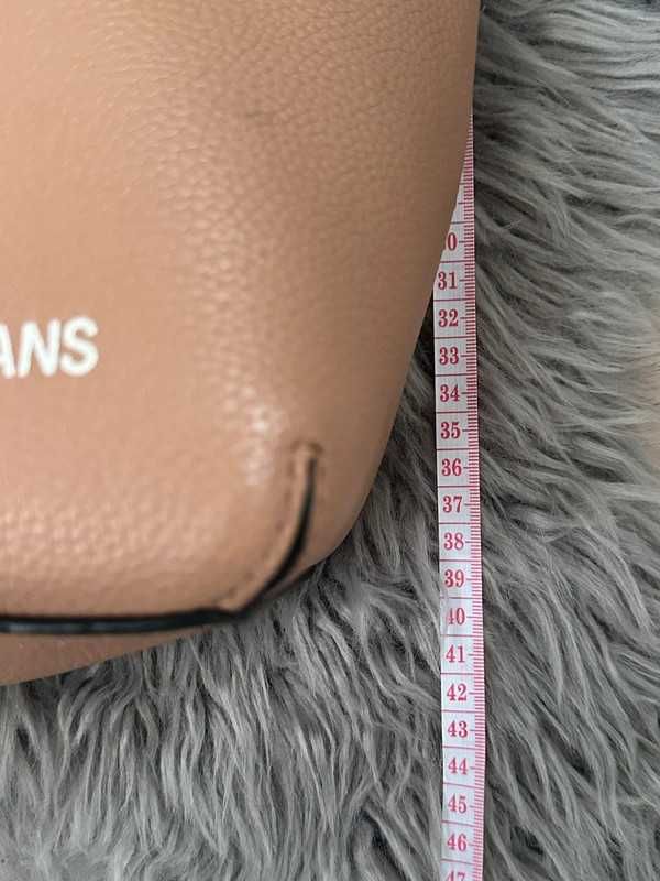 Beżowa torebka Calvin Klein