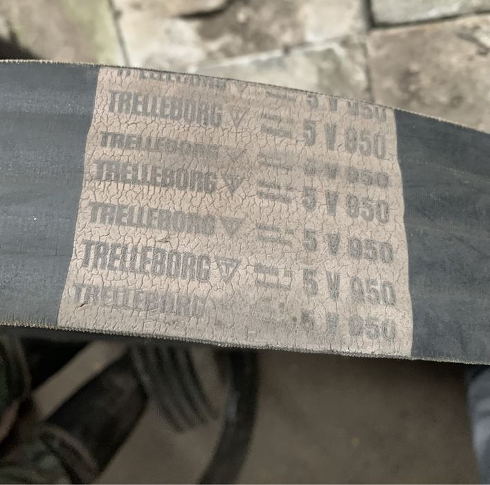 Ремень trelleborg 5v950