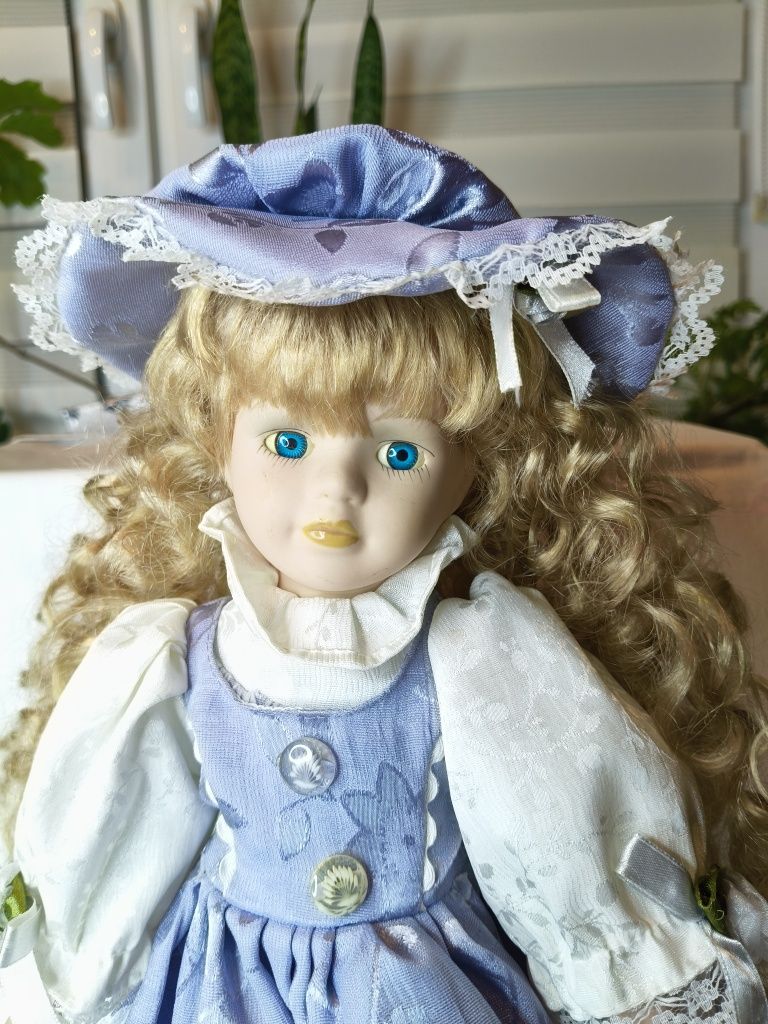 Stara kolekcjonerska lalka głowa porcelanowa 16