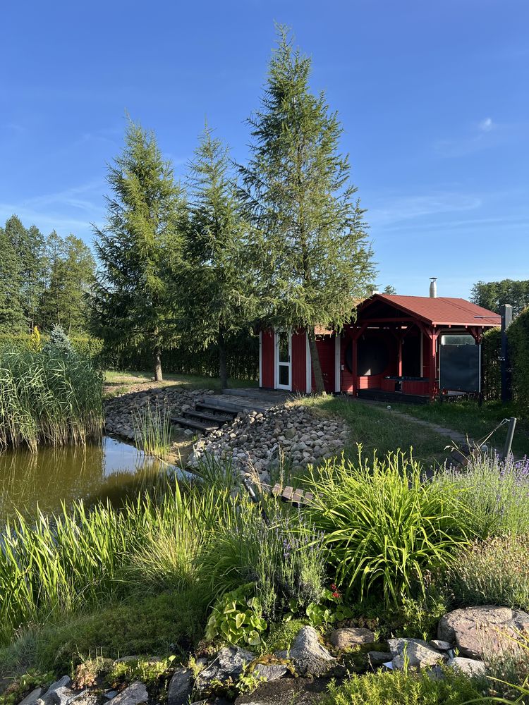 Zagroda Choiny - Domek pod lasem z sauną, jacuzzi oraz stawem