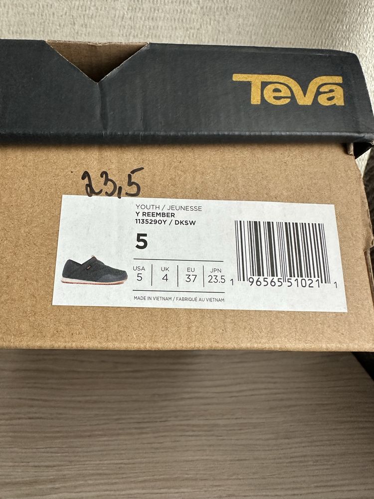 Слипоны фирма»Teva”
