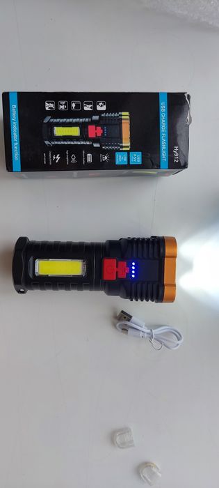 Фонарик на аккумуляторе с зарядкой