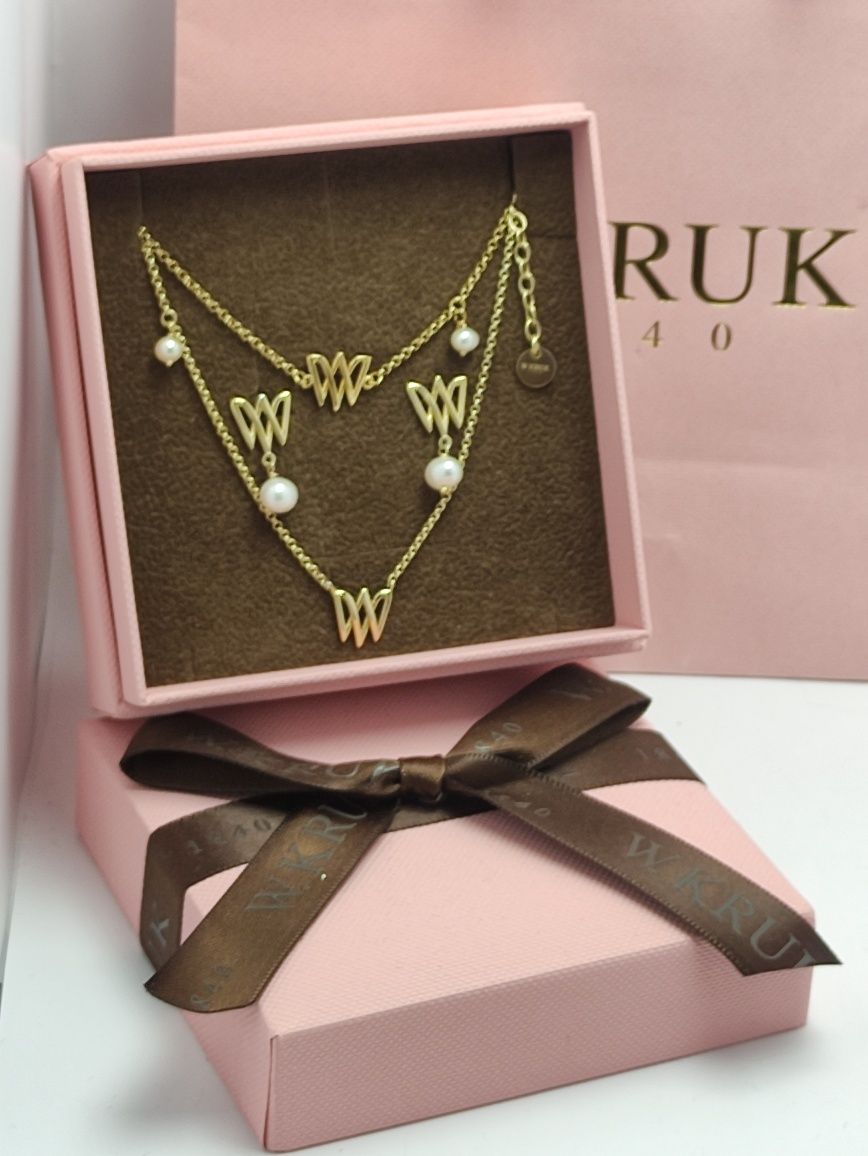 Komplet biżuterii W.Kruk srebro 925 z logo i perłami naturalnymi