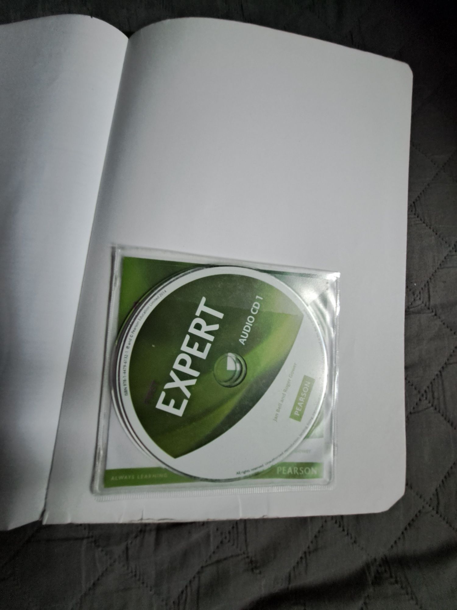 First expert student's resource book+coursebook