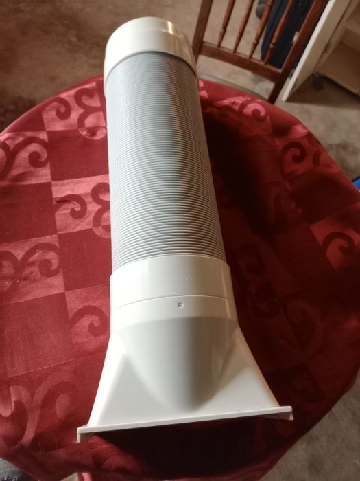 Tubo de exaustão extensível