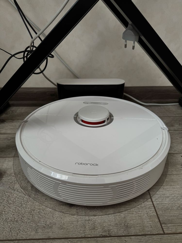Робот пилесос Roborock S6