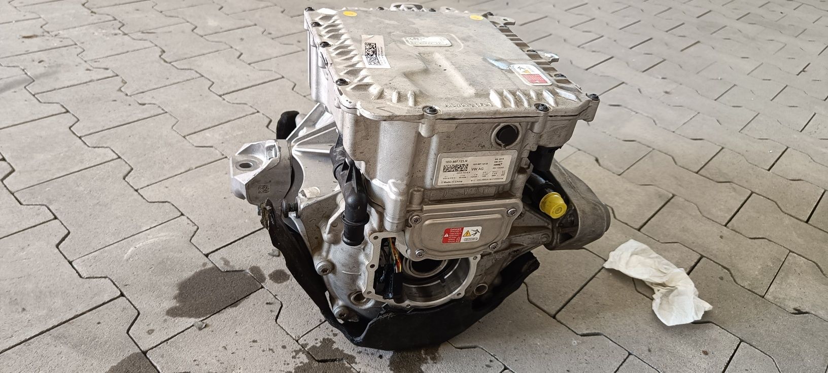 1ED907121  інвертор передній vw id4