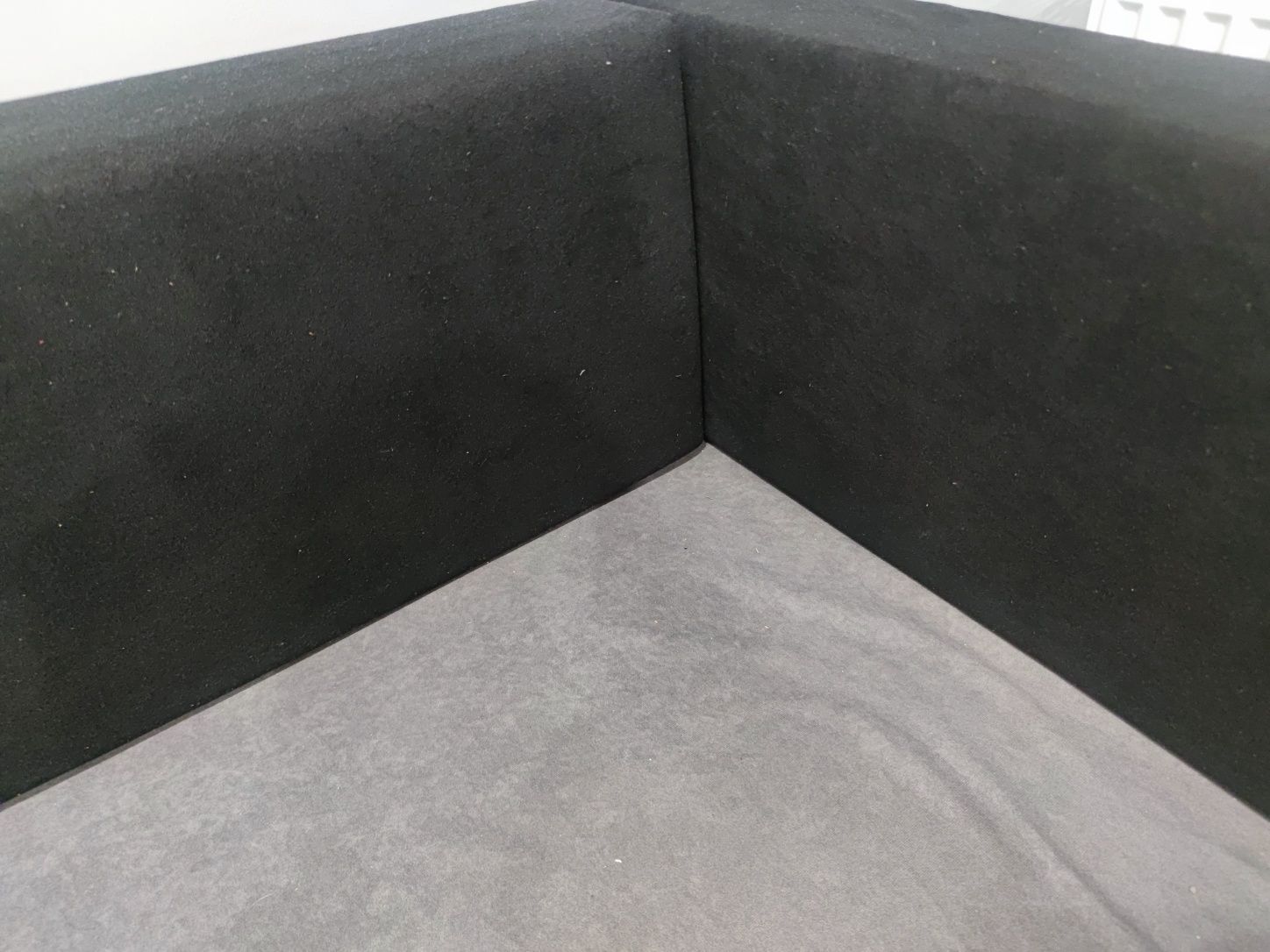 Tapczan dziecięcy czarno-szary kanapa sofa narożnik tapczanik pianka