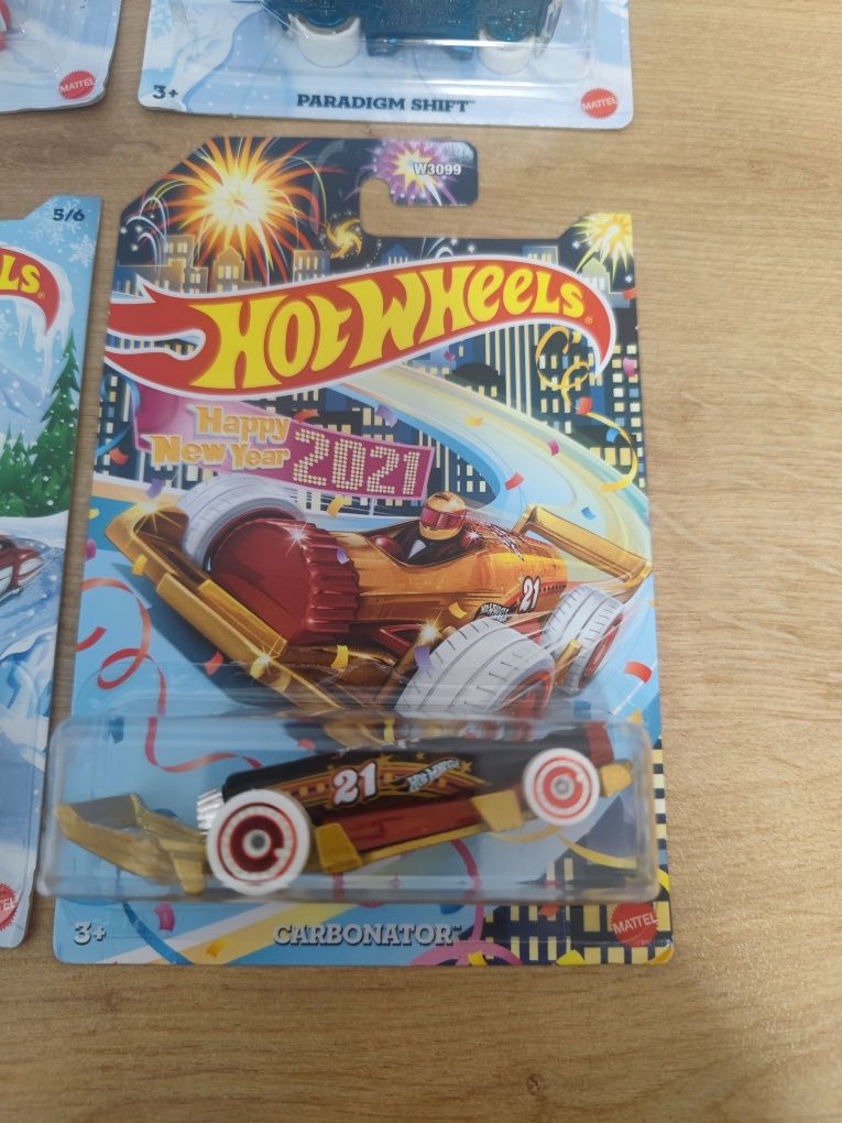 Hot wheels zestaw winter series 2020/2021