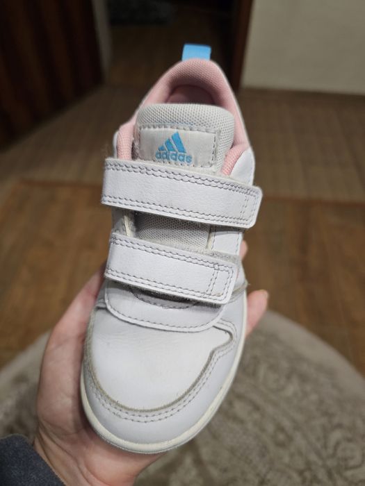 Кросівки кросівки адідас оригінал adidas