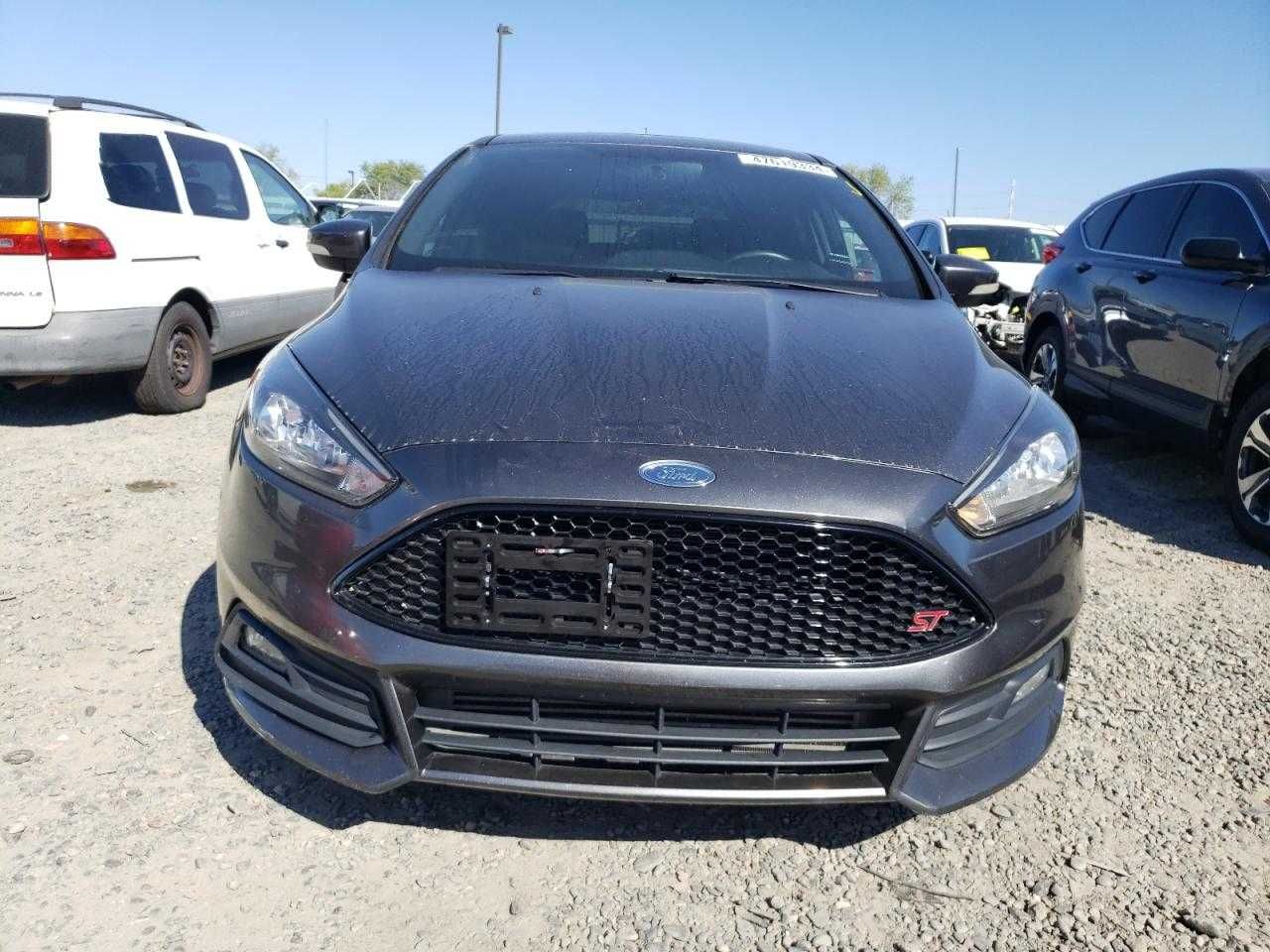 2018 Ford focus ST