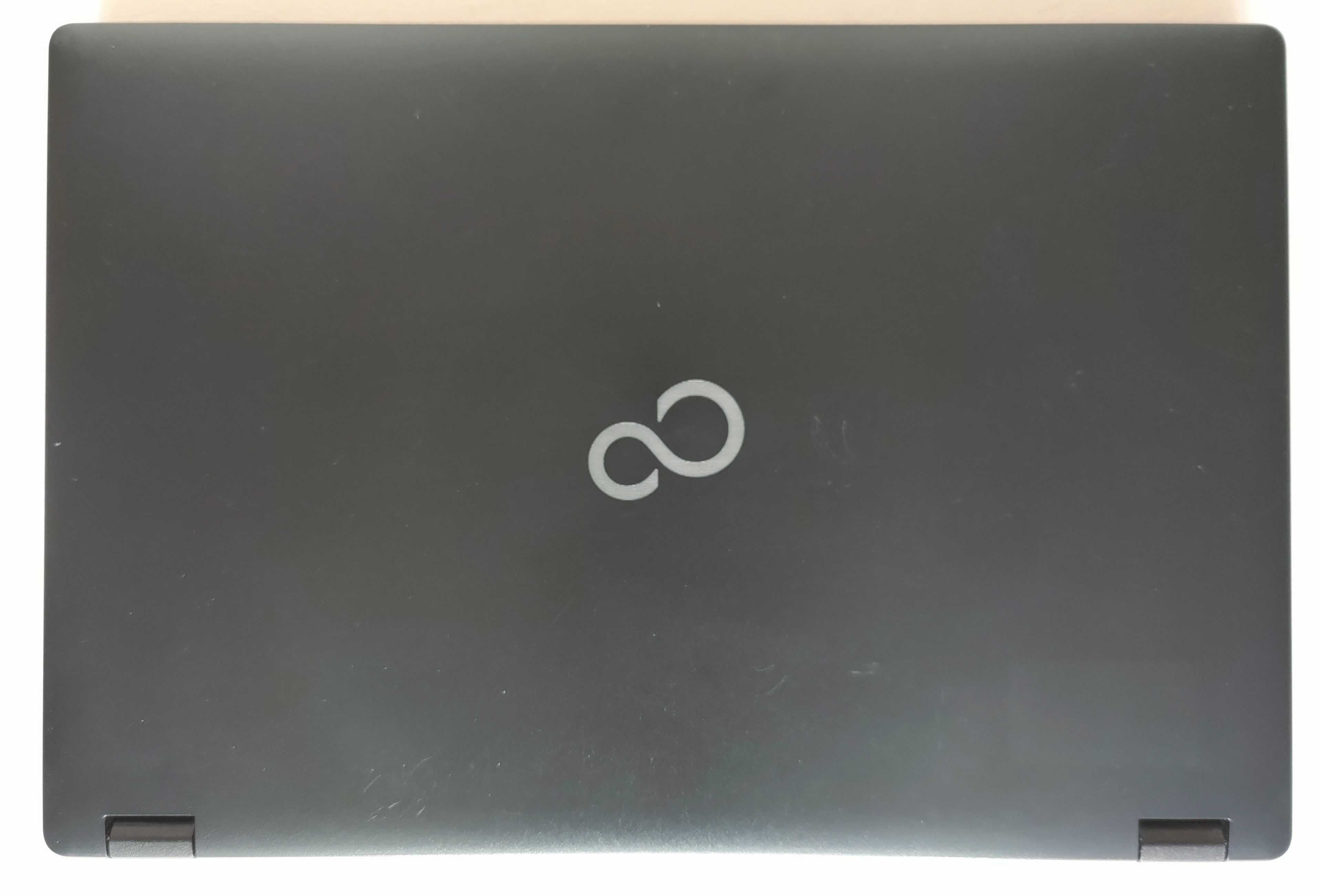 Laptop Fujitsu Lifebook E559/15.6"/i5-8265U-3.9GH/16GB/SSD256 NVMe/W11