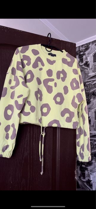 Кофта світшот лео розмір s, m