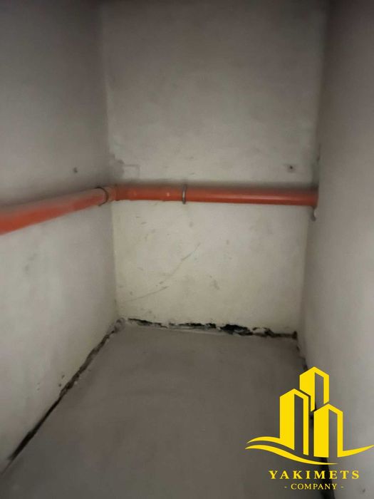 Продаж комори 4,2 кв.м, вул. Хмельницького Б, 230а (секція К)