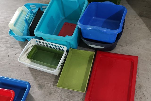 Pojemniki plastikowe - różne rozmiary