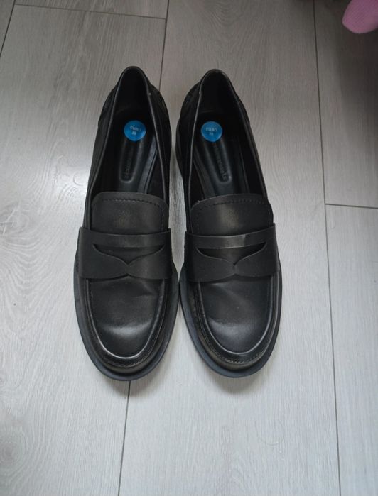 Loafers damskie stradivarius