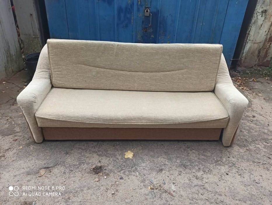 Диван розкладний,ліжко двохспальне