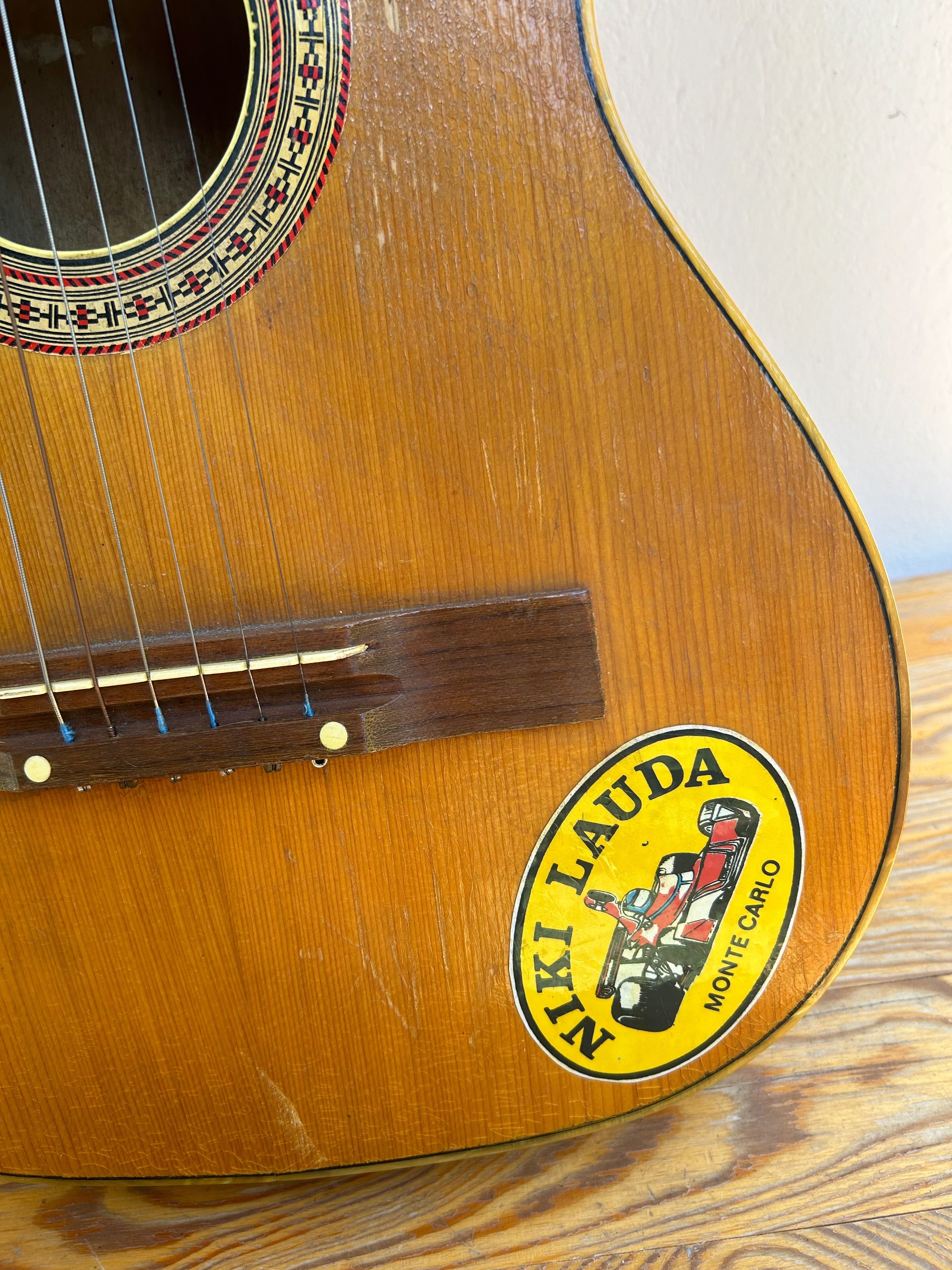 Gitara akustyczna lata 70