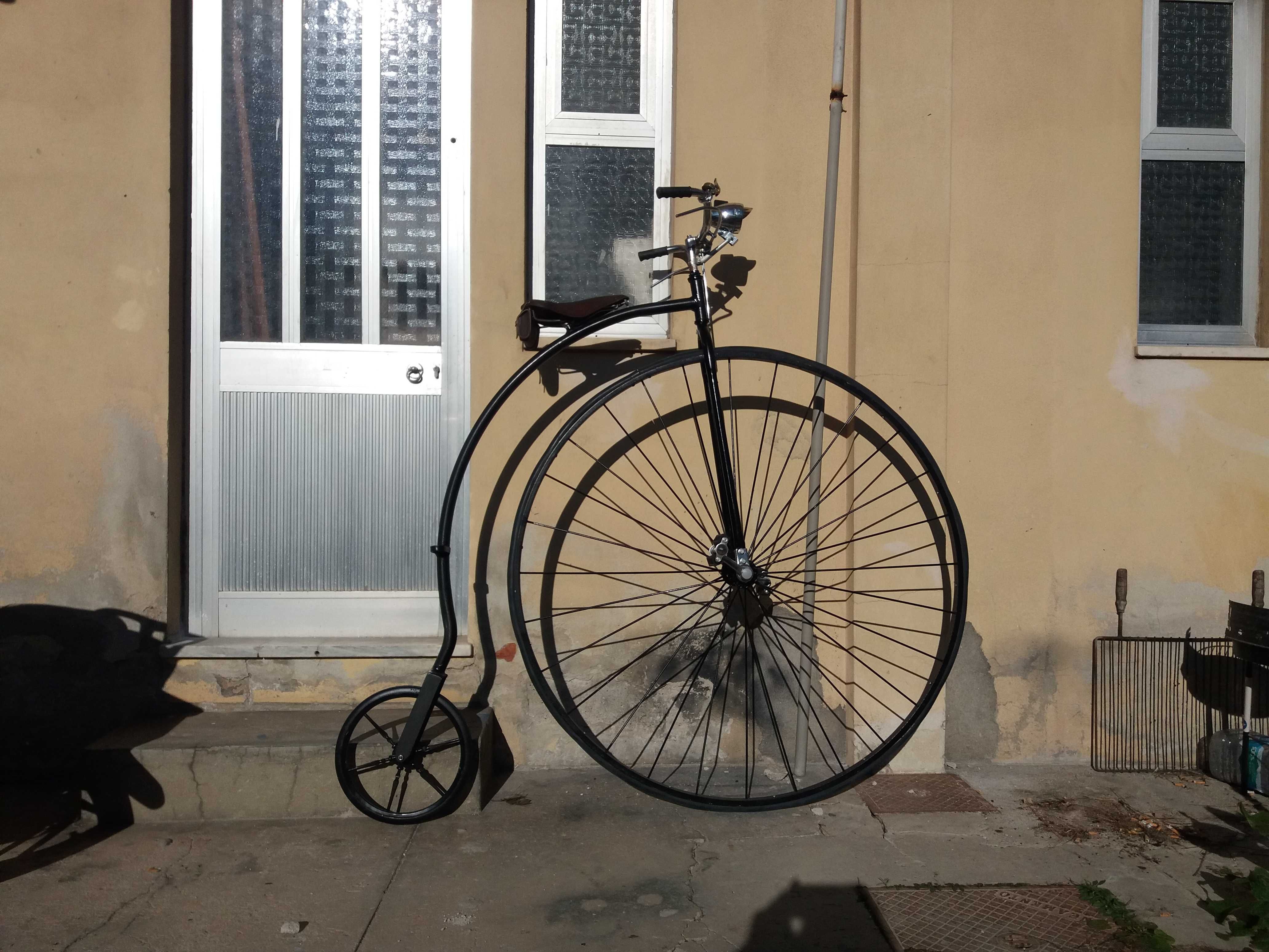 Bicicleta Antiga Penny Farthing para Decoração e coleção