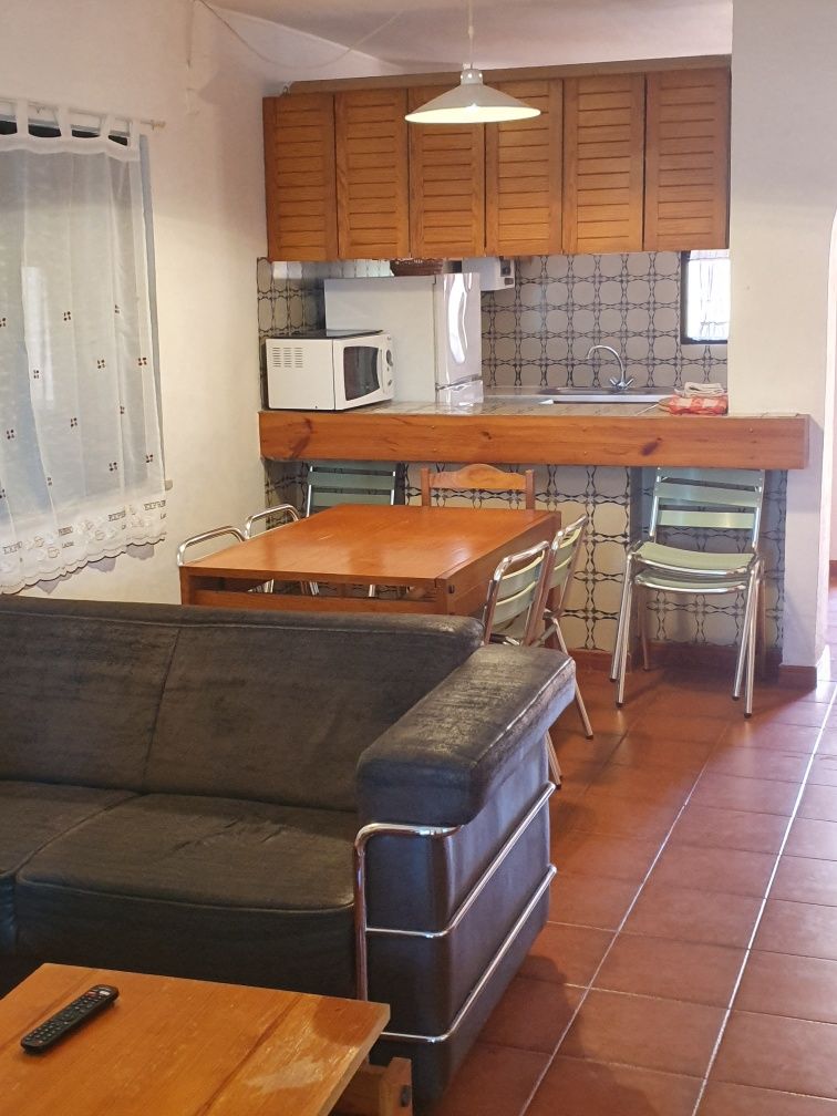 Apartamento T2 com piscina