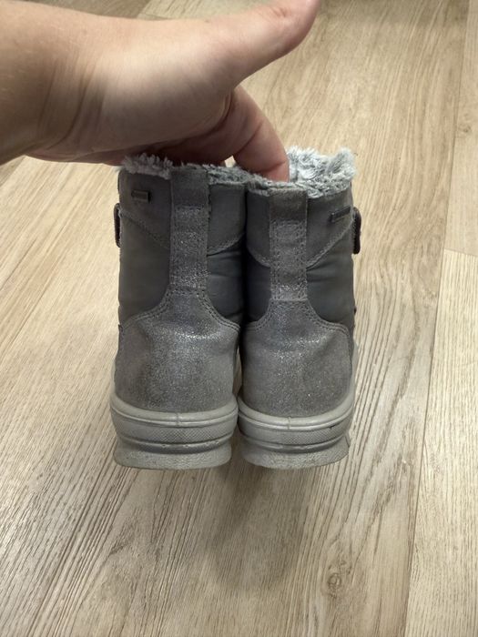 Зимові черевики superfit 28