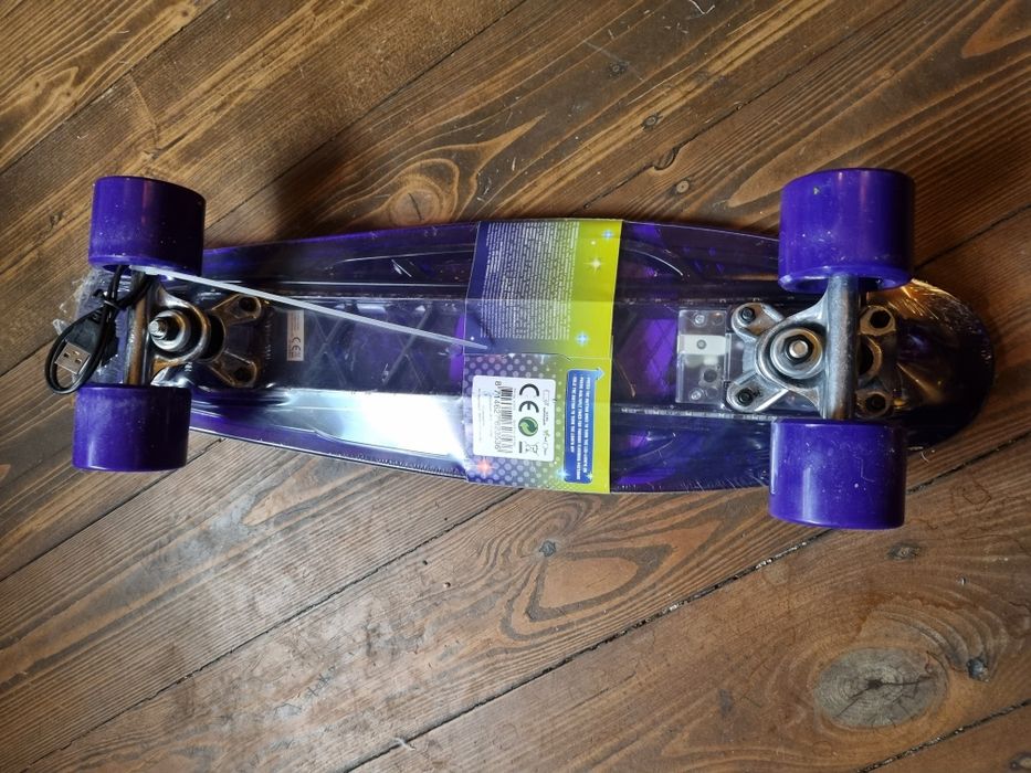 Deskorolka świecąca LED