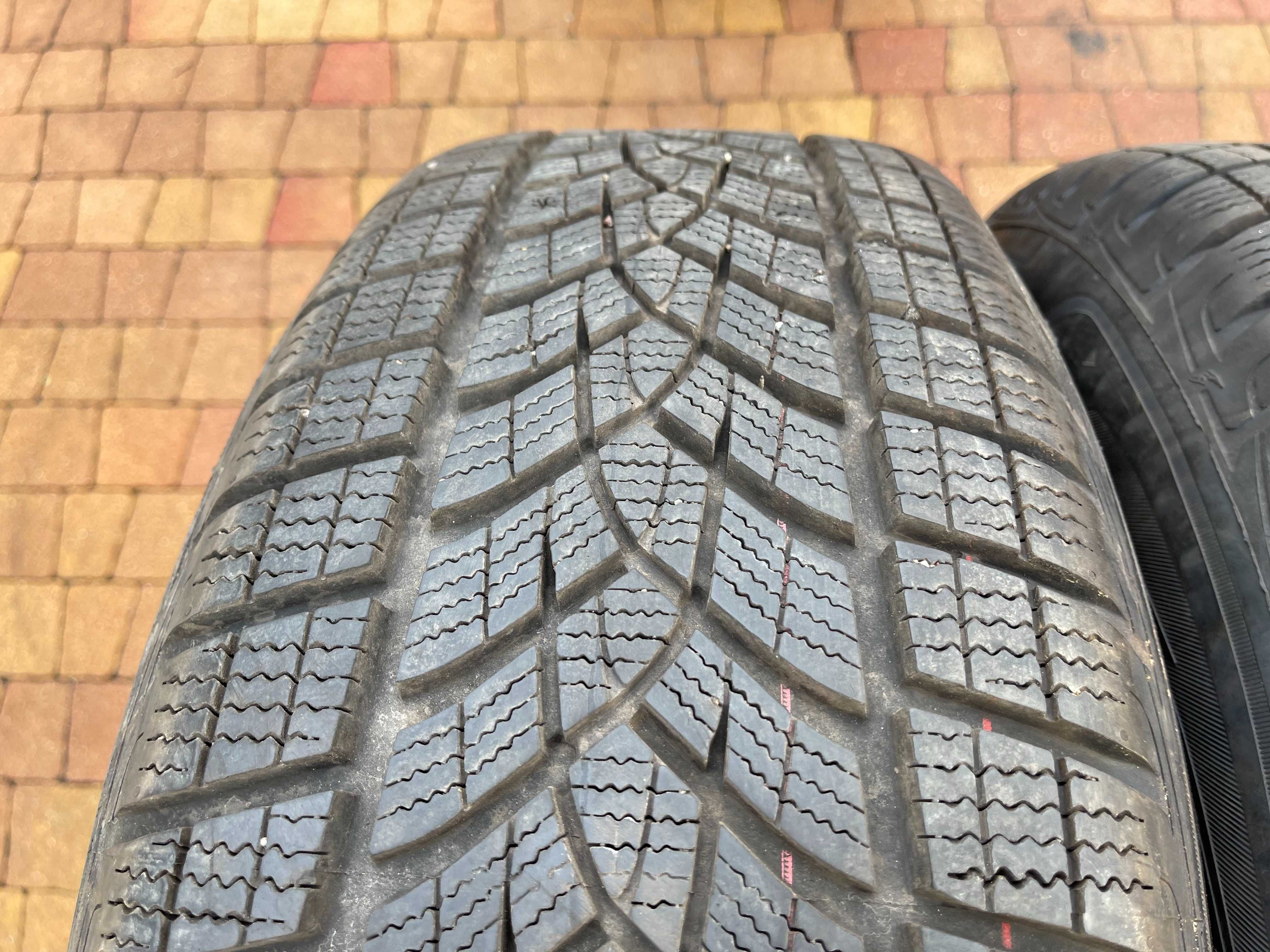 3735. Opony zimowe 225/60/18 Goodyear 9mm 2024r jak nowe cena za 2szt