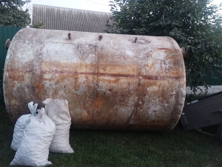 Продам бочки після молочних продуктів